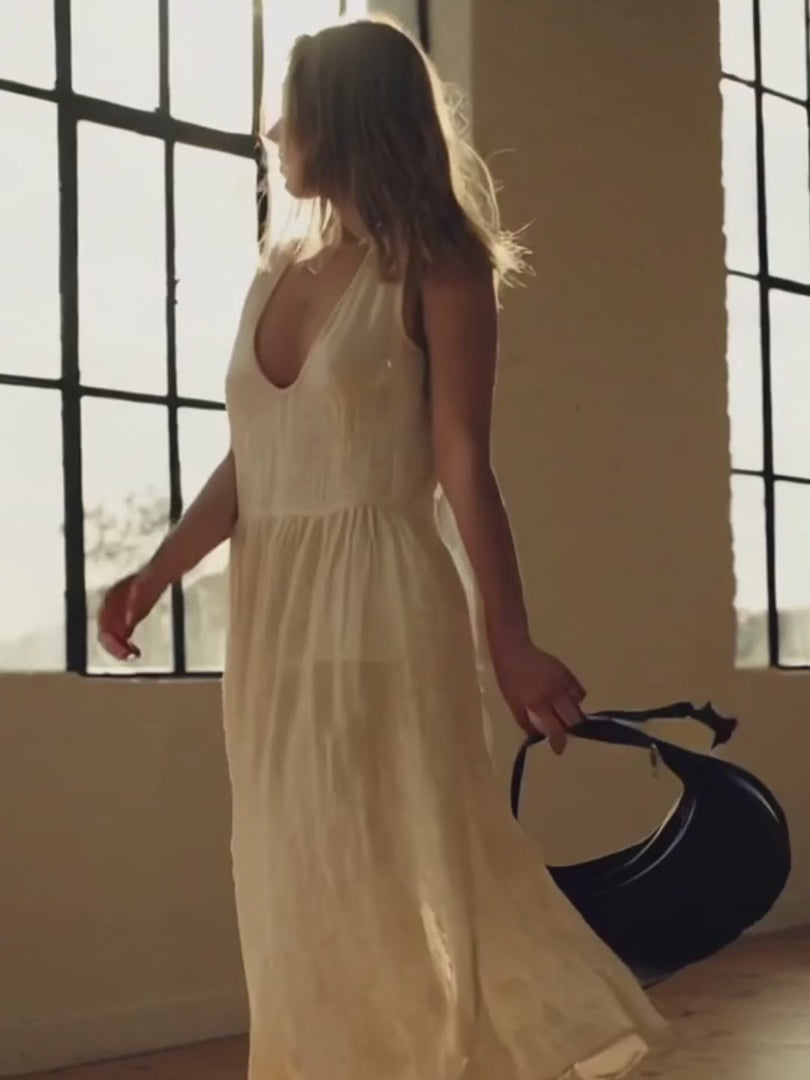Load video: La Madison Chic Luna Tote / Shoulder bag