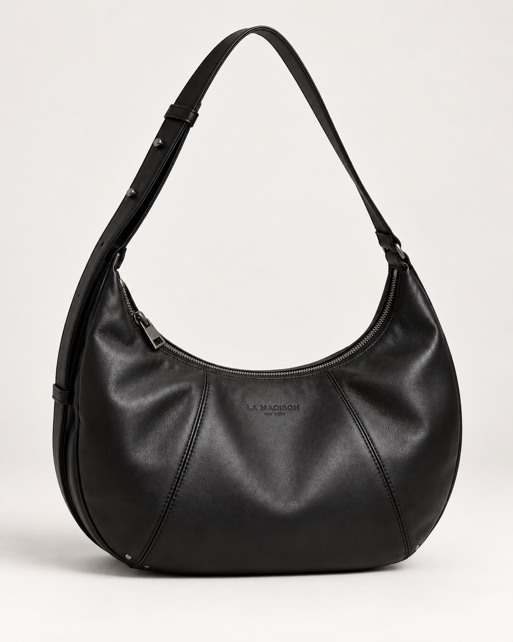 Rivage crossbody for moms in black, front view, ready for a night out